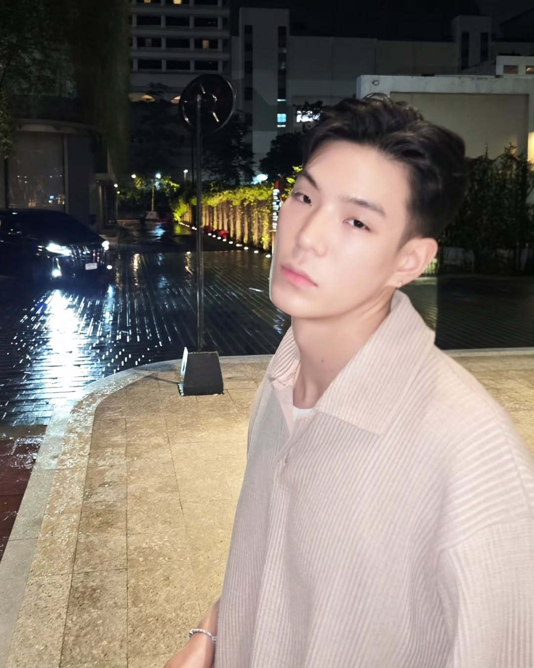 เจเจ - กฤษณภูมิ พิบูลสงคราม