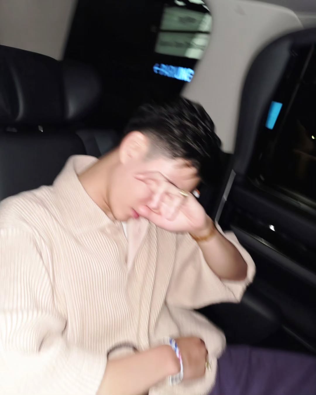 เจเจ - กฤษณภูมิ พิบูลสงคราม