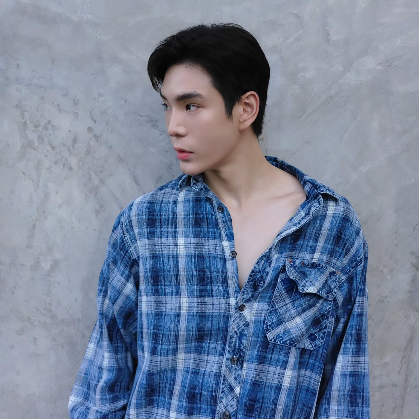 เจเจ - กฤษณภูมิ พิบูลสงคราม