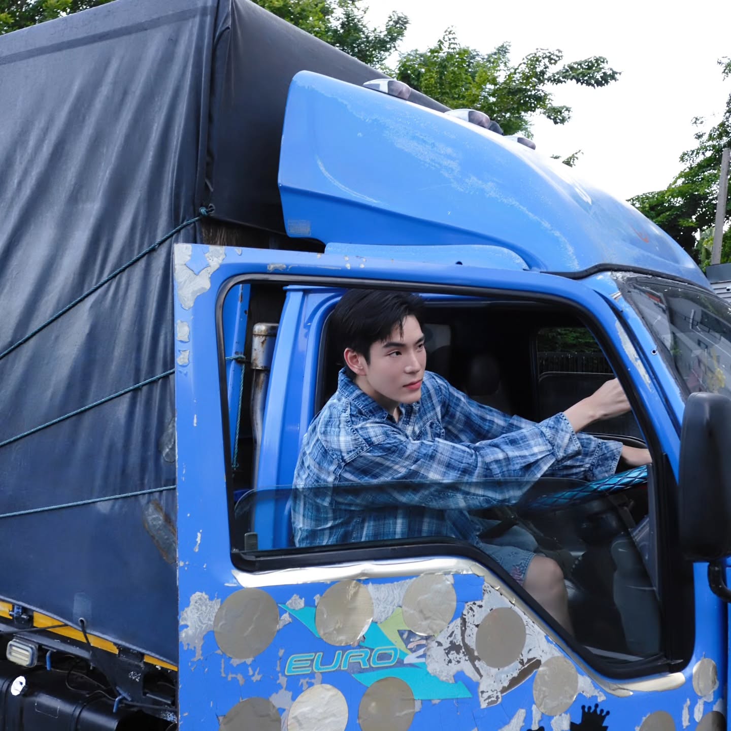 เจเจ - กฤษณภูมิ พิบูลสงคราม
