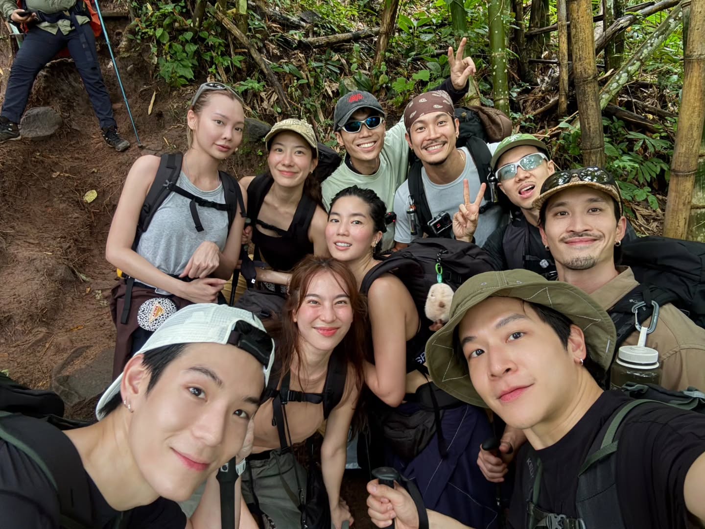 เจเจ - กฤษณภูมิ พิบูลสงคราม