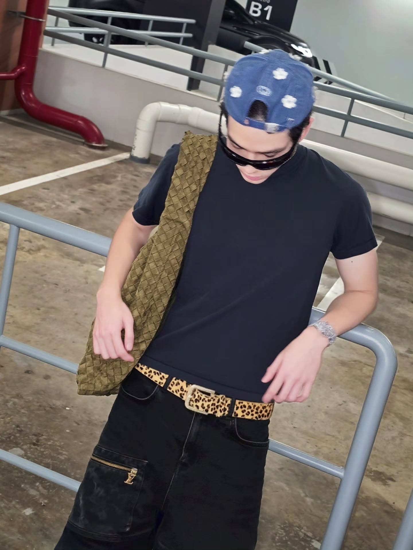 เจเจ - กฤษณภูมิ พิบูลสงคราม