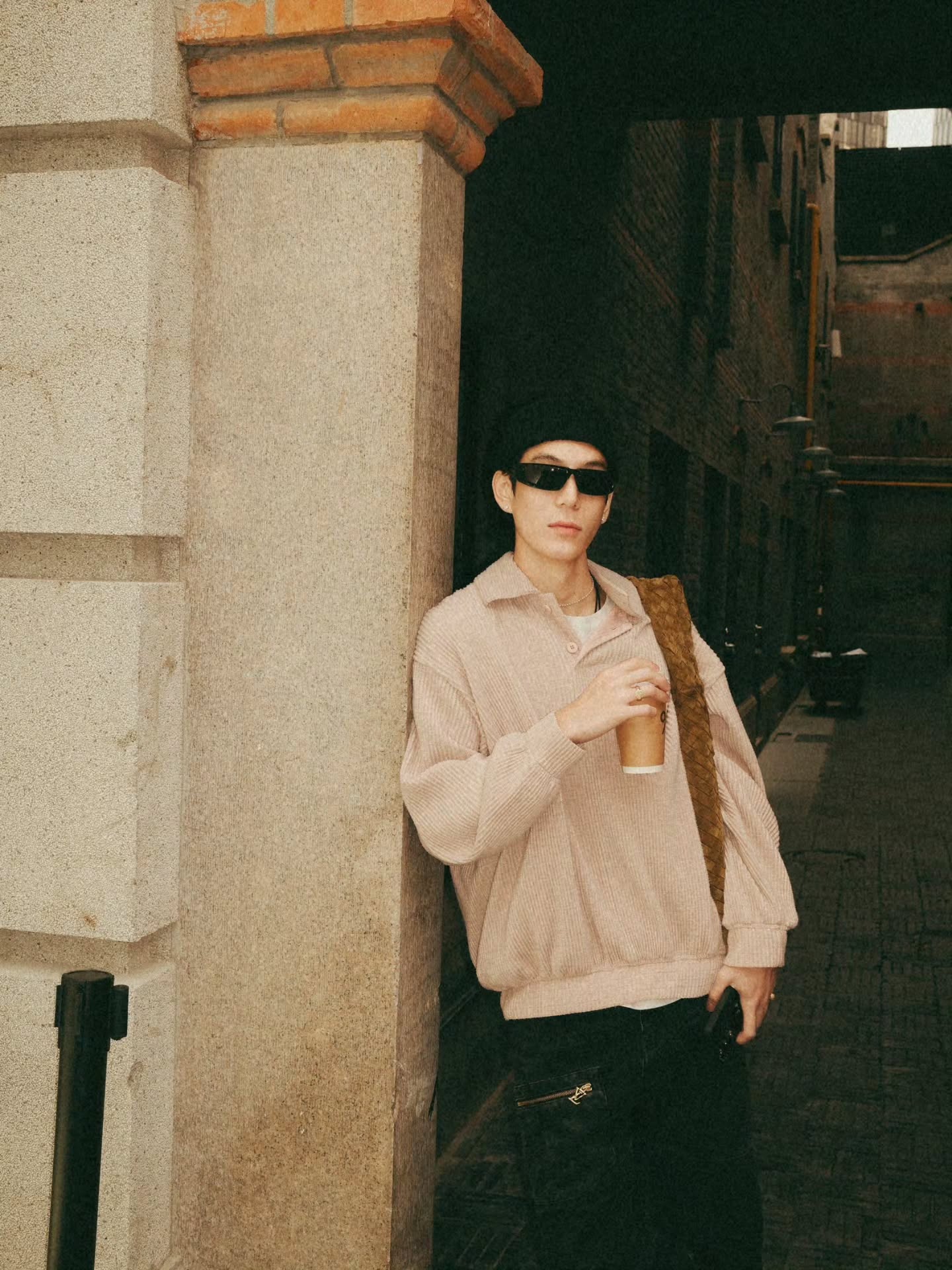 เจเจ - กฤษณภูมิ พิบูลสงคราม