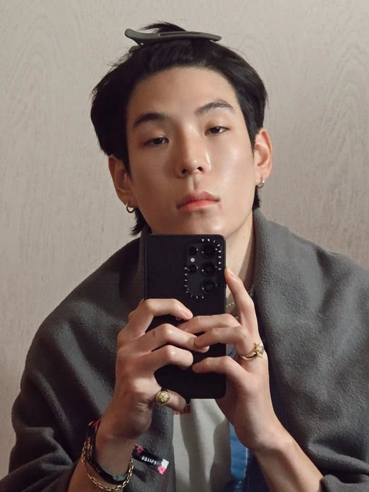 เจเจ - กฤษณภูมิ พิบูลสงคราม