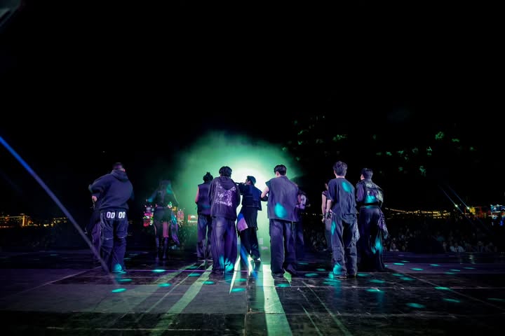 เจเจ - กฤษณภูมิ พิบูลสงคราม