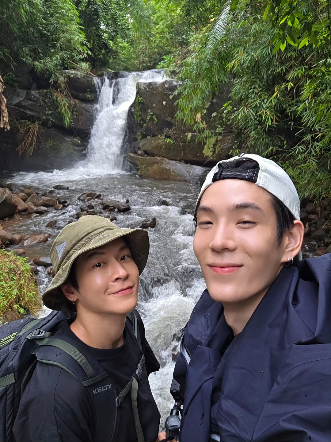 เจเจ - กฤษณภูมิ พิบูลสงคราม