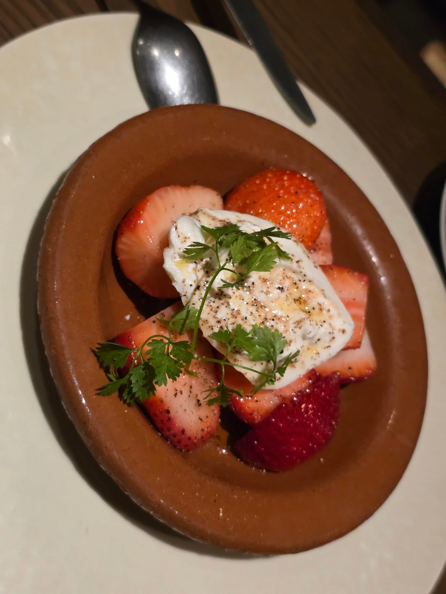 เจเจ - กฤษณภูมิ พิบูลสงคราม