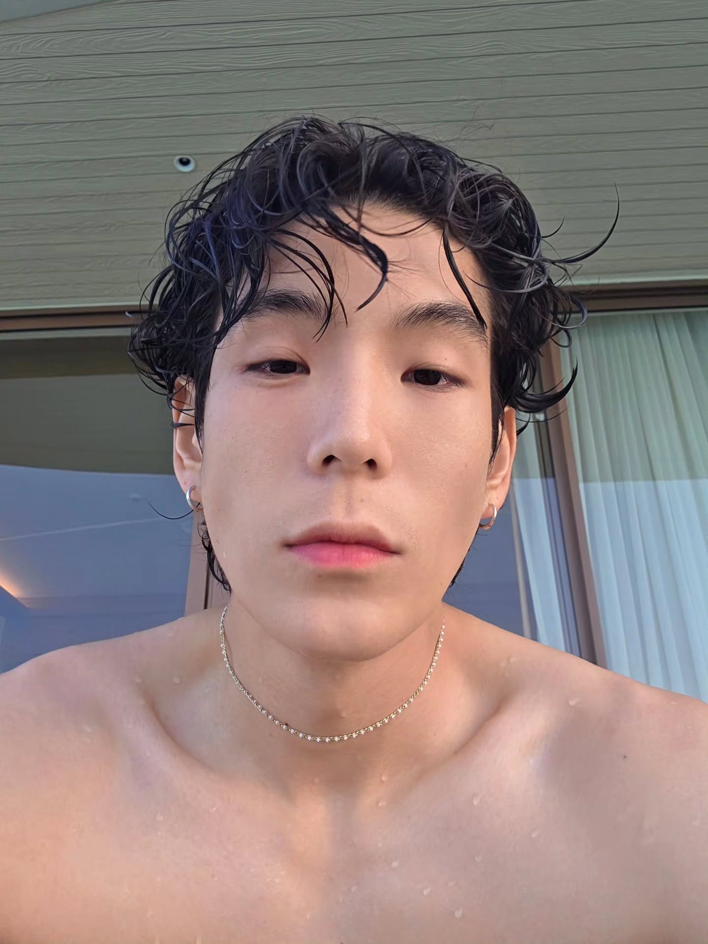 เจเจ - กฤษณภูมิ พิบูลสงคราม