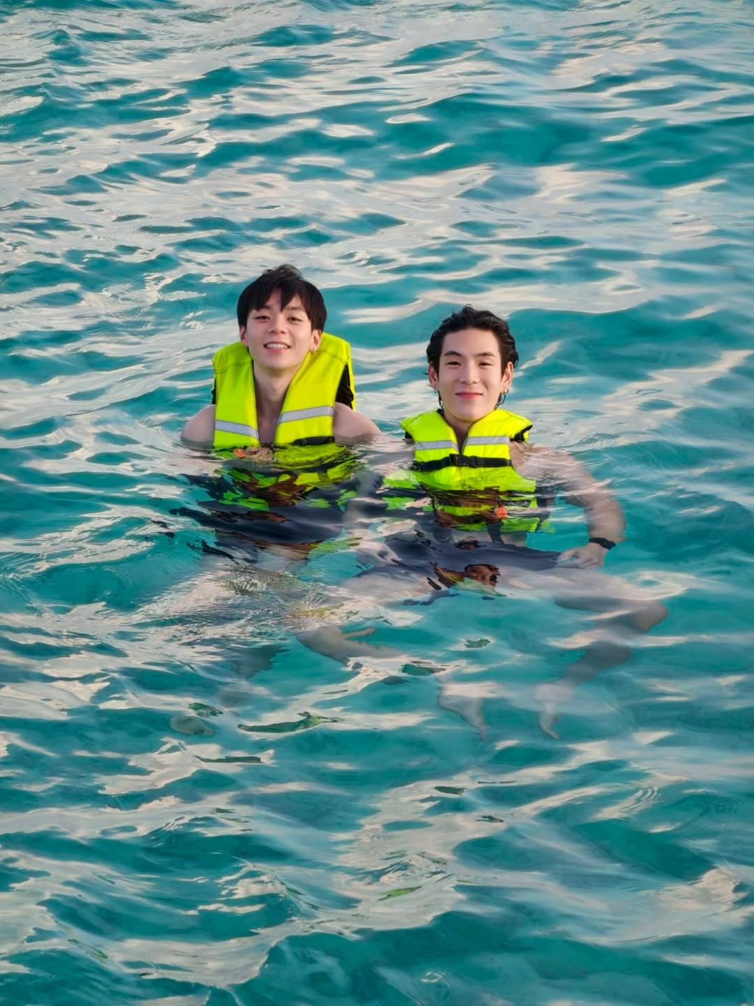 เจเจ - กฤษณภูมิ พิบูลสงคราม