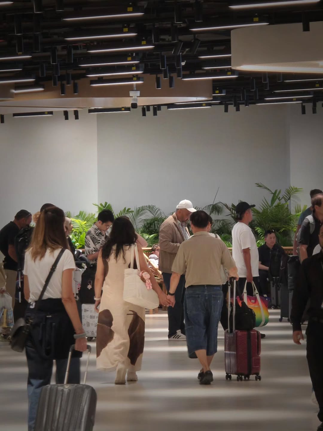 เจเจ - กฤษณภูมิ พิบูลสงคราม