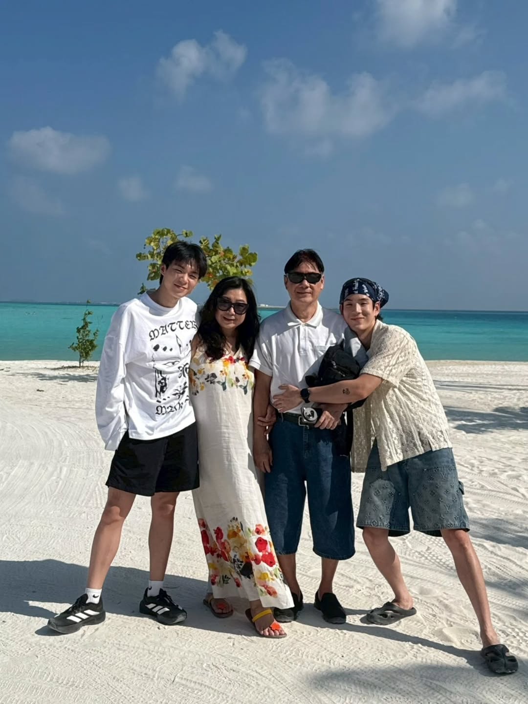 เจเจ - กฤษณภูมิ พิบูลสงคราม