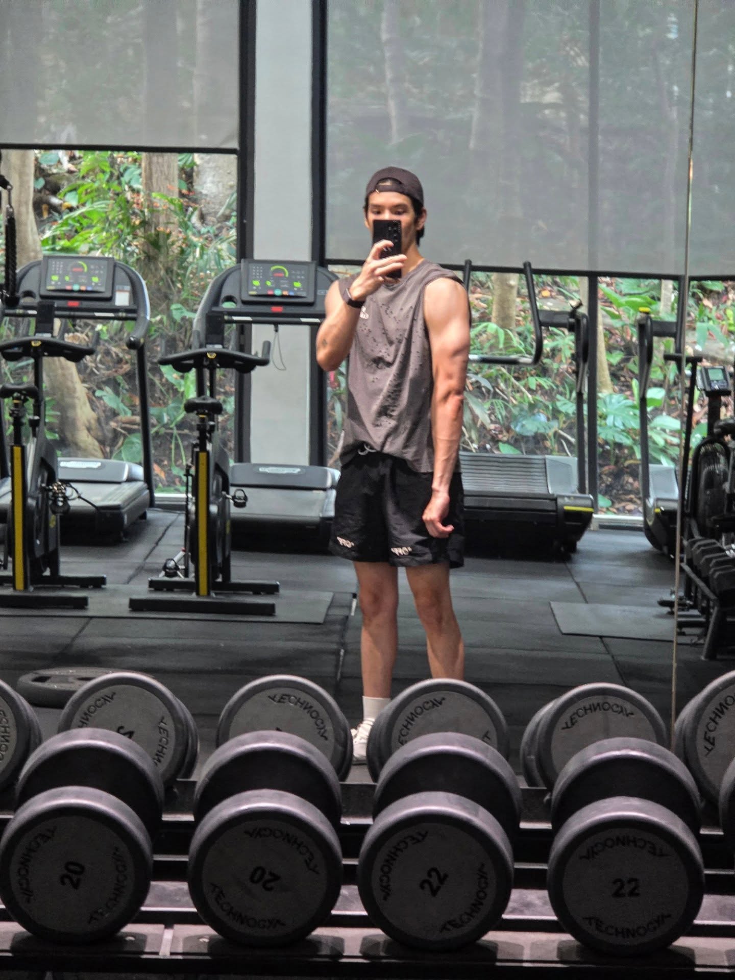 เจเจ - กฤษณภูมิ พิบูลสงคราม