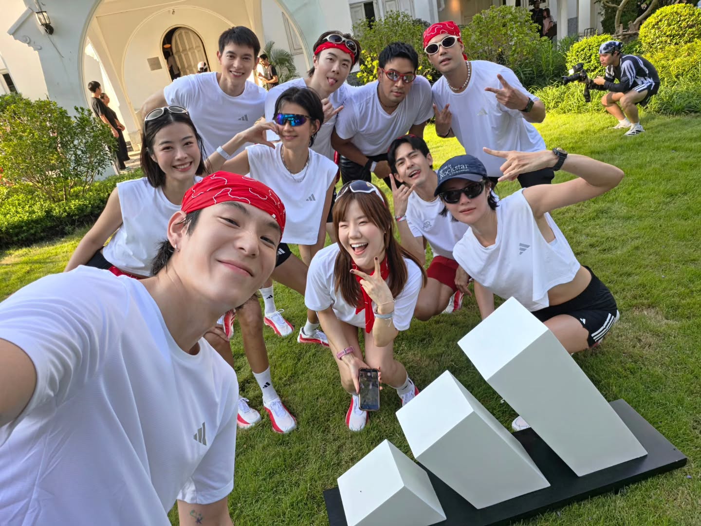 เจเจ - กฤษณภูมิ พิบูลสงคราม