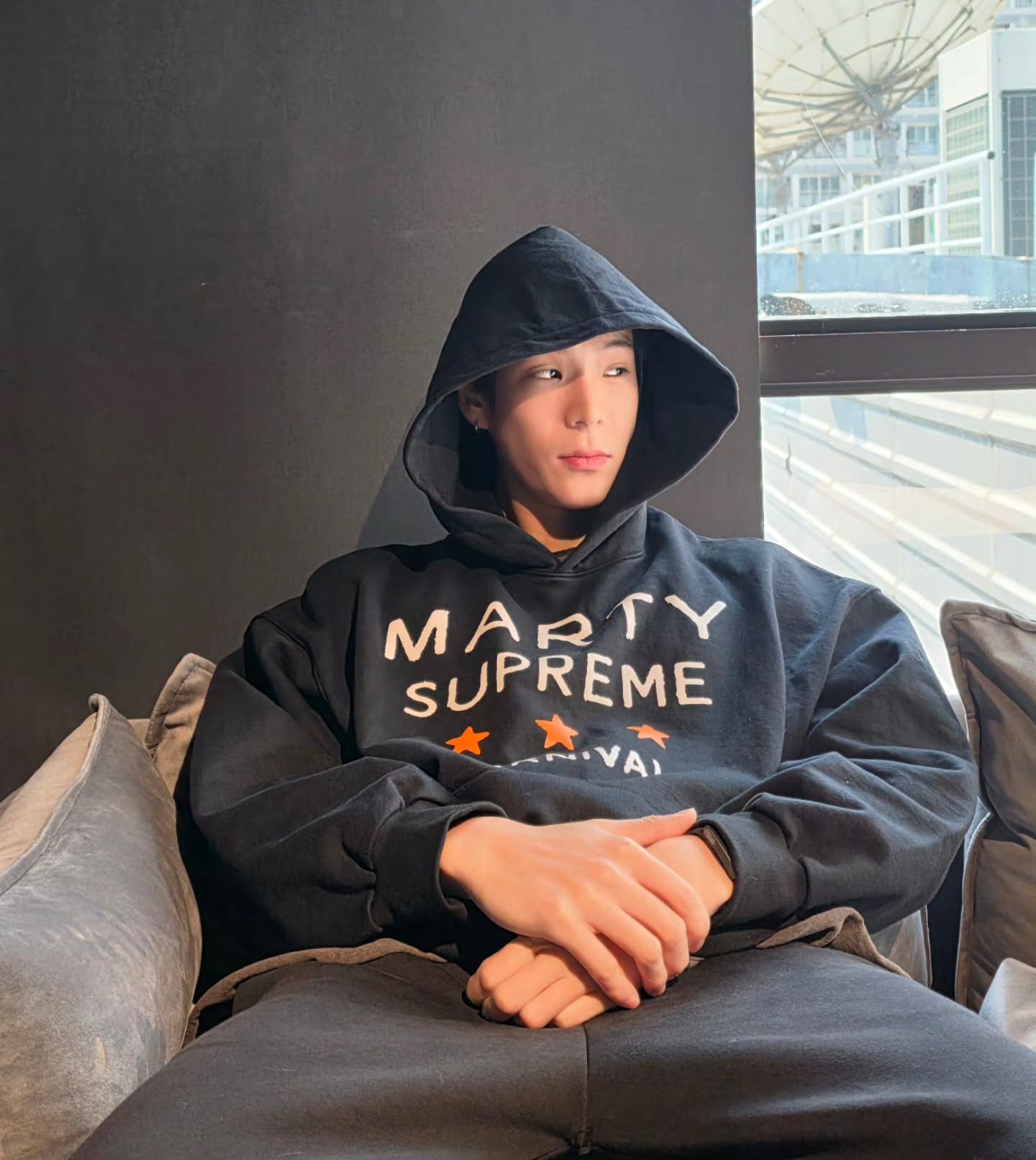 เจเจ - กฤษณภูมิ พิบูลสงคราม