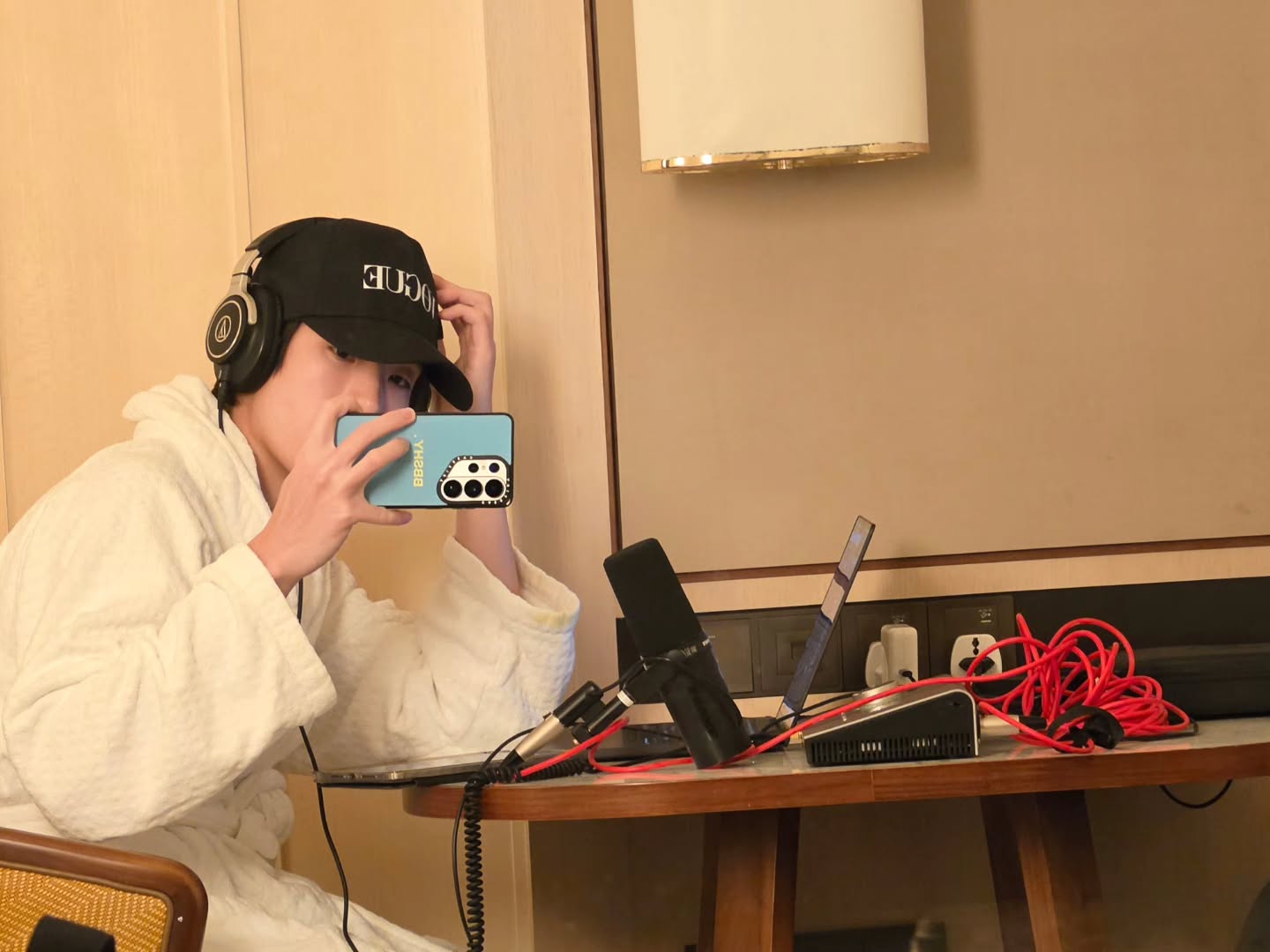 เจเจ - กฤษณภูมิ พิบูลสงคราม