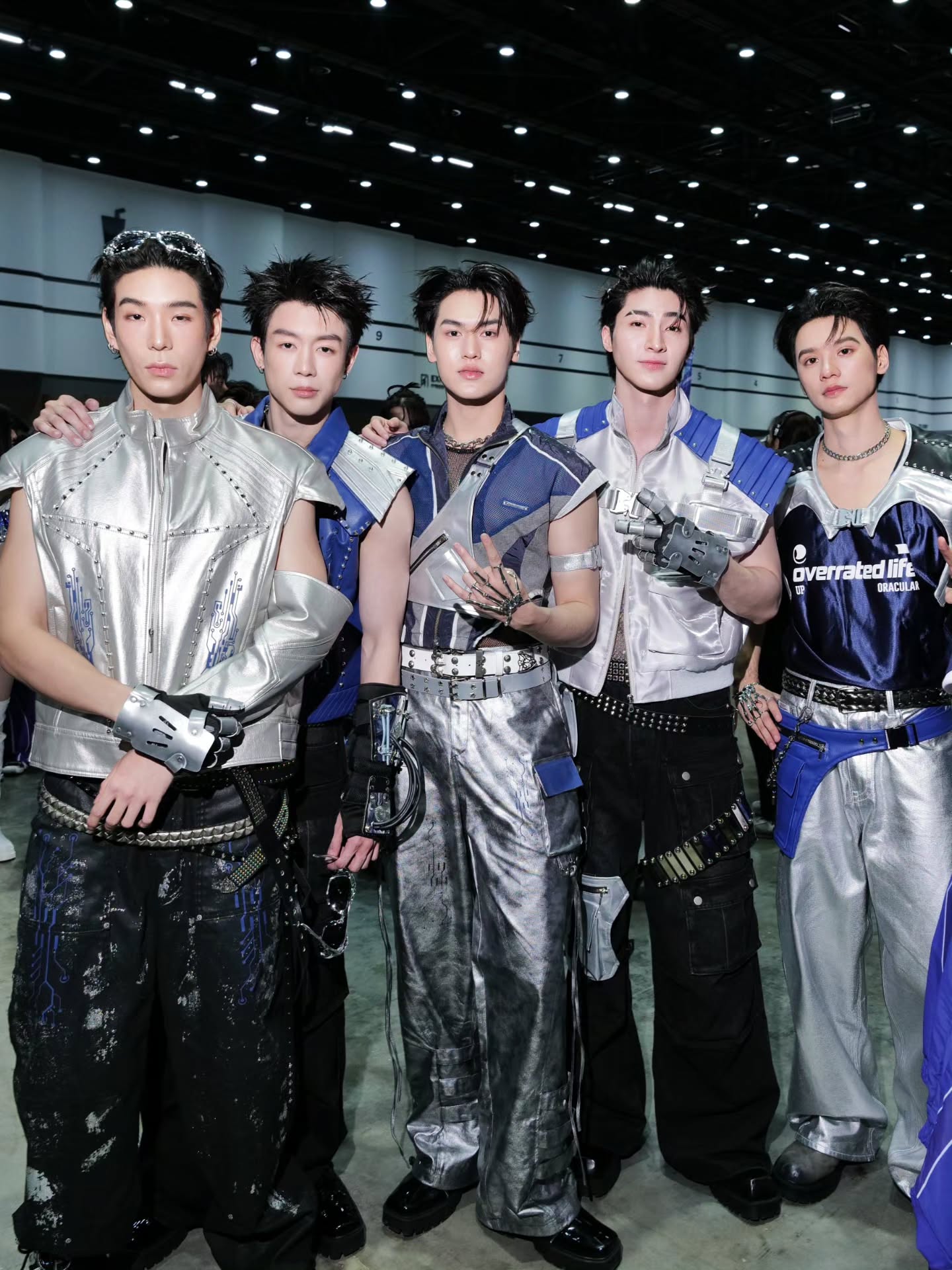 เจเจ - กฤษณภูมิ พิบูลสงคราม
