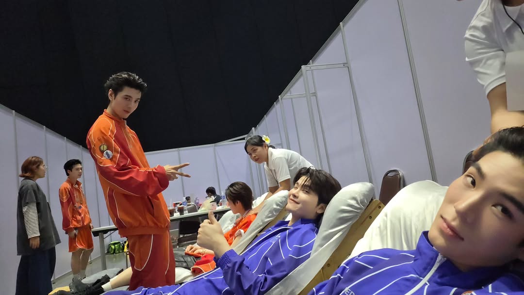 เจเจ - กฤษณภูมิ พิบูลสงคราม