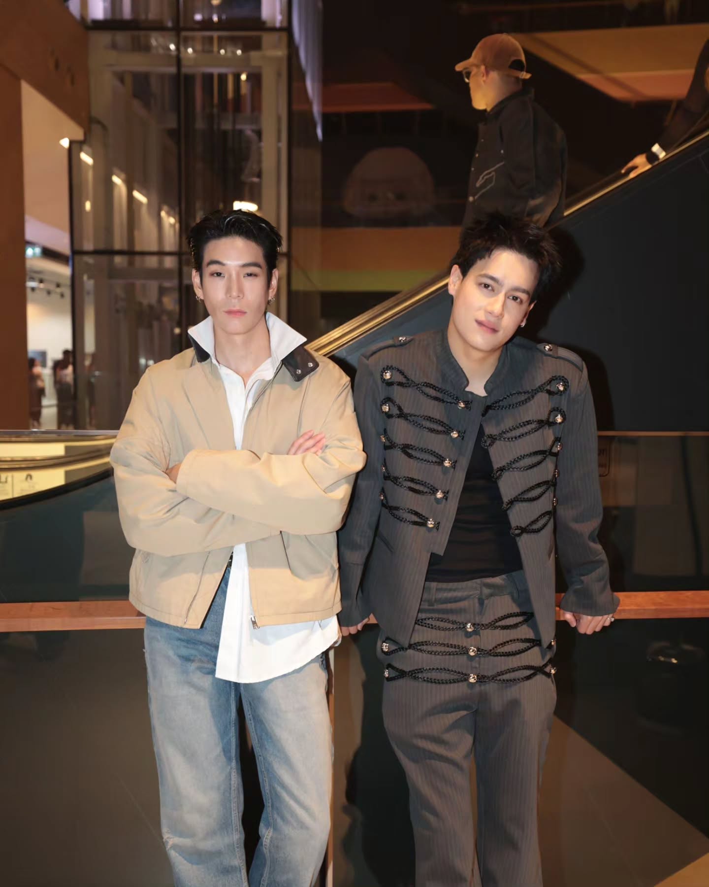 เจเจ - กฤษณภูมิ พิบูลสงคราม