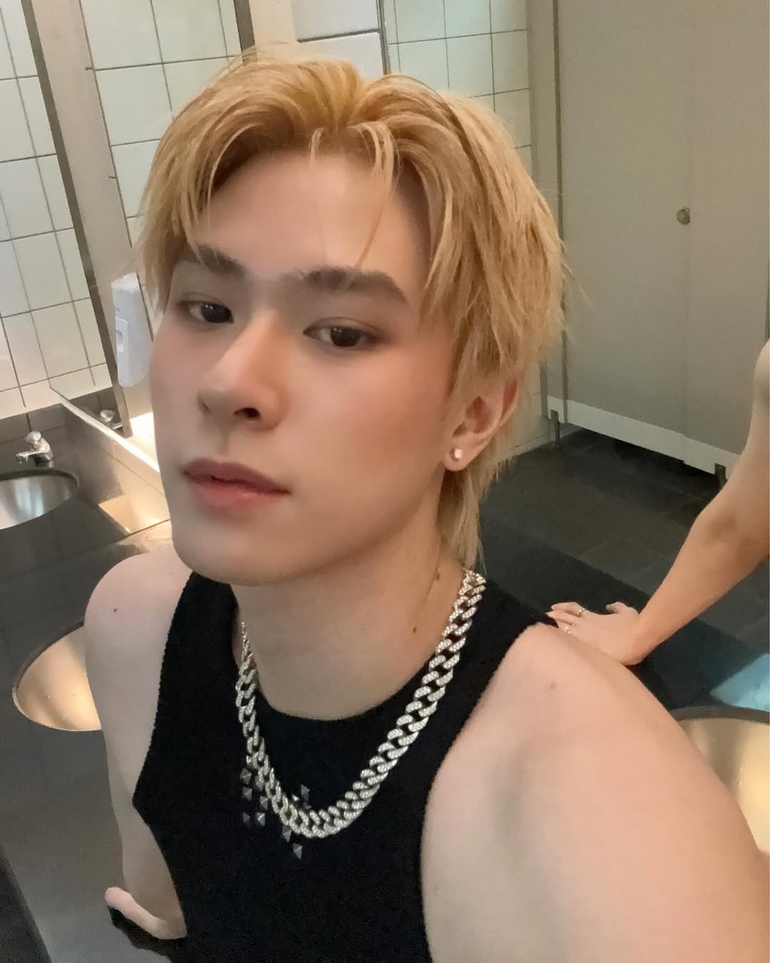 แจ๊คกี้ - จักริน กังวานเกียรติชัย