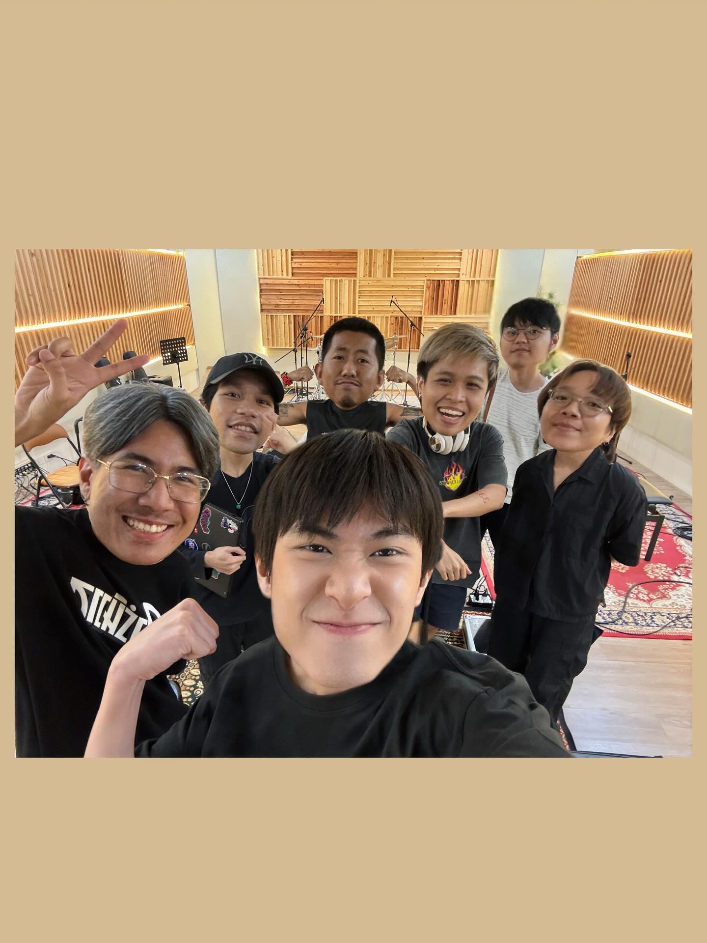 แจ๊คกี้ - จักริน กังวานเกียรติชัย