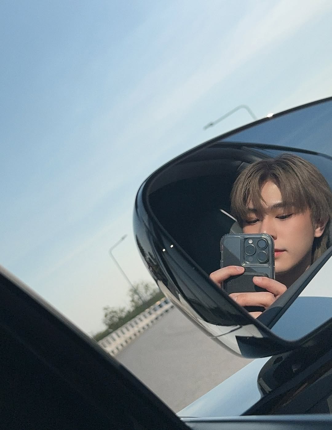 แจ๊คกี้ - จักริน กังวานเกียรติชัย