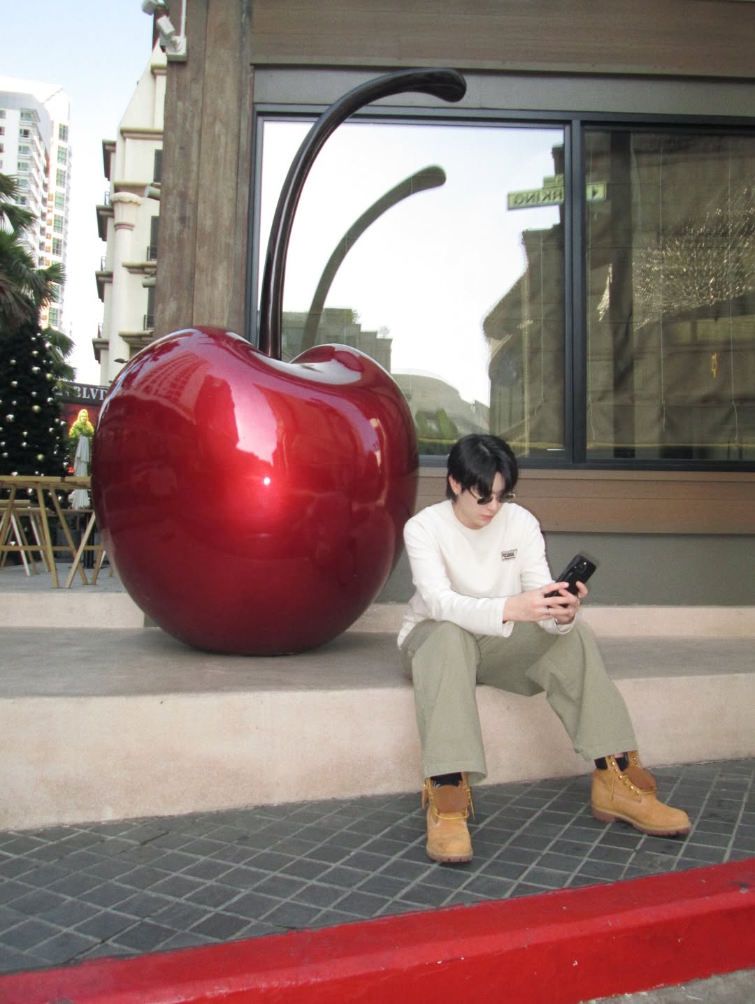 แจ๊คกี้ - จักริน กังวานเกียรติชัย