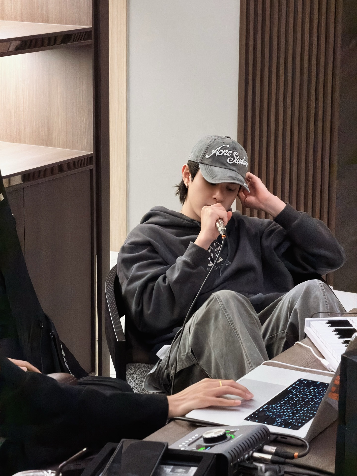 แจ๊คกี้ - จักริน กังวานเกียรติชัย