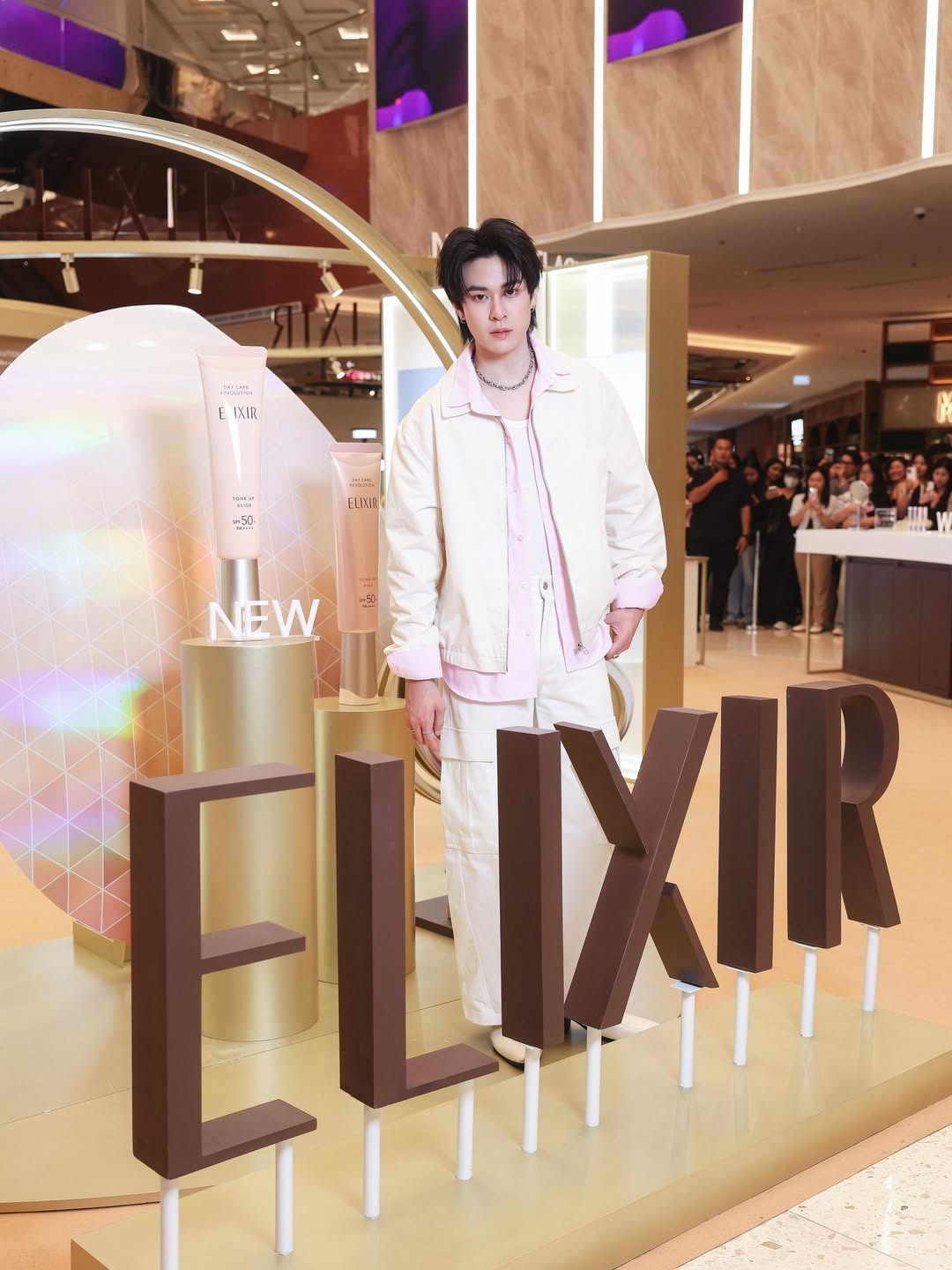 แจ๊คกี้ - จักริน กังวานเกียรติชัย