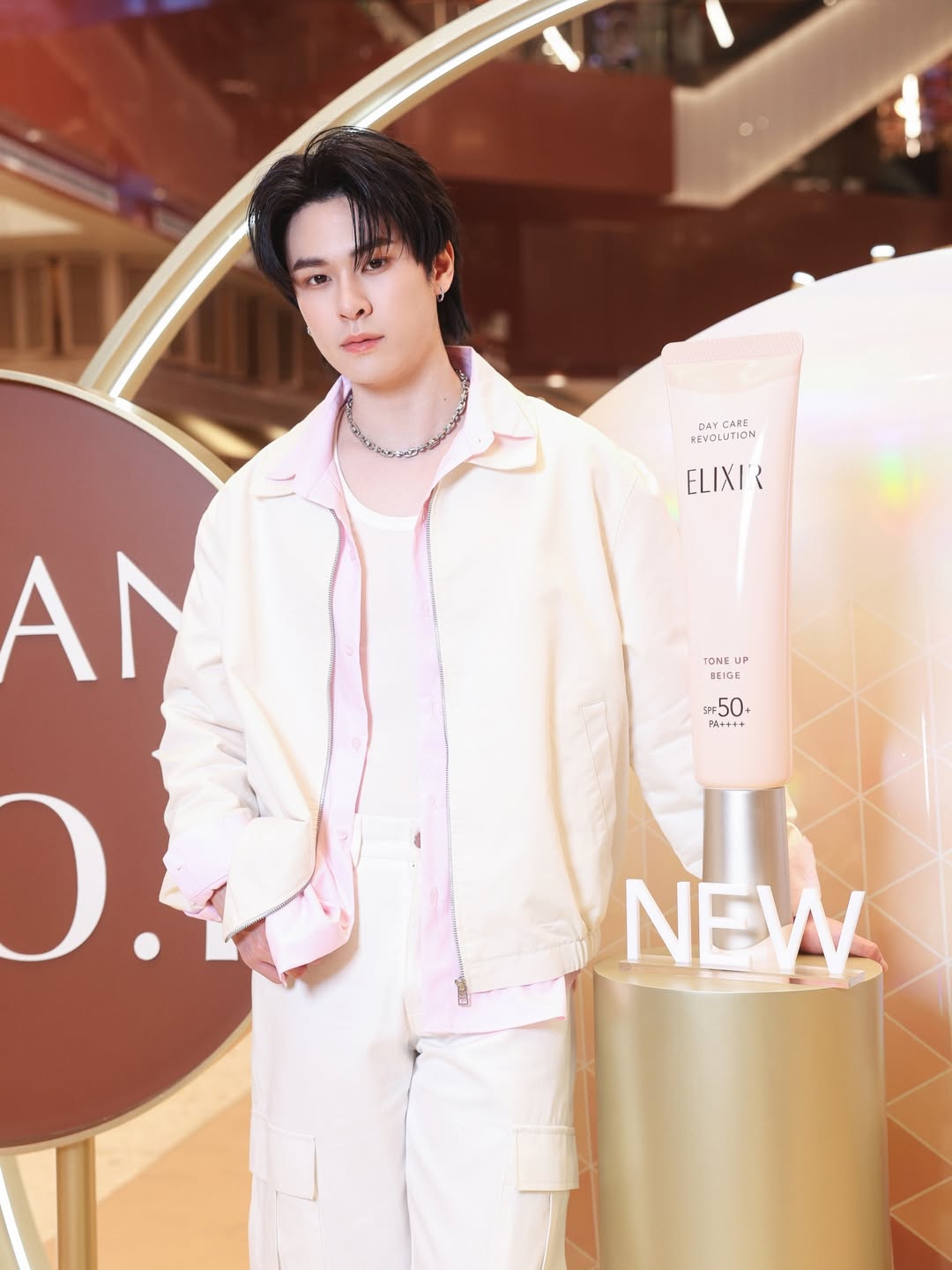 แจ๊คกี้ - จักริน กังวานเกียรติชัย