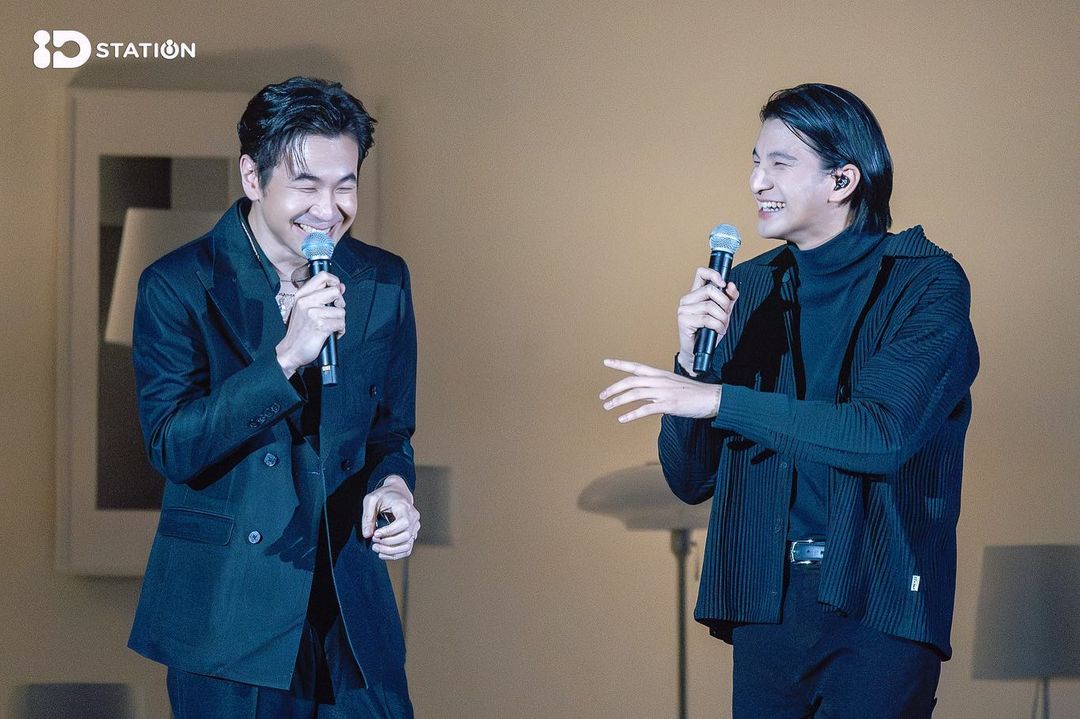 แสตมป์ - อภิวัชร์ เอื้อถาวรสุข