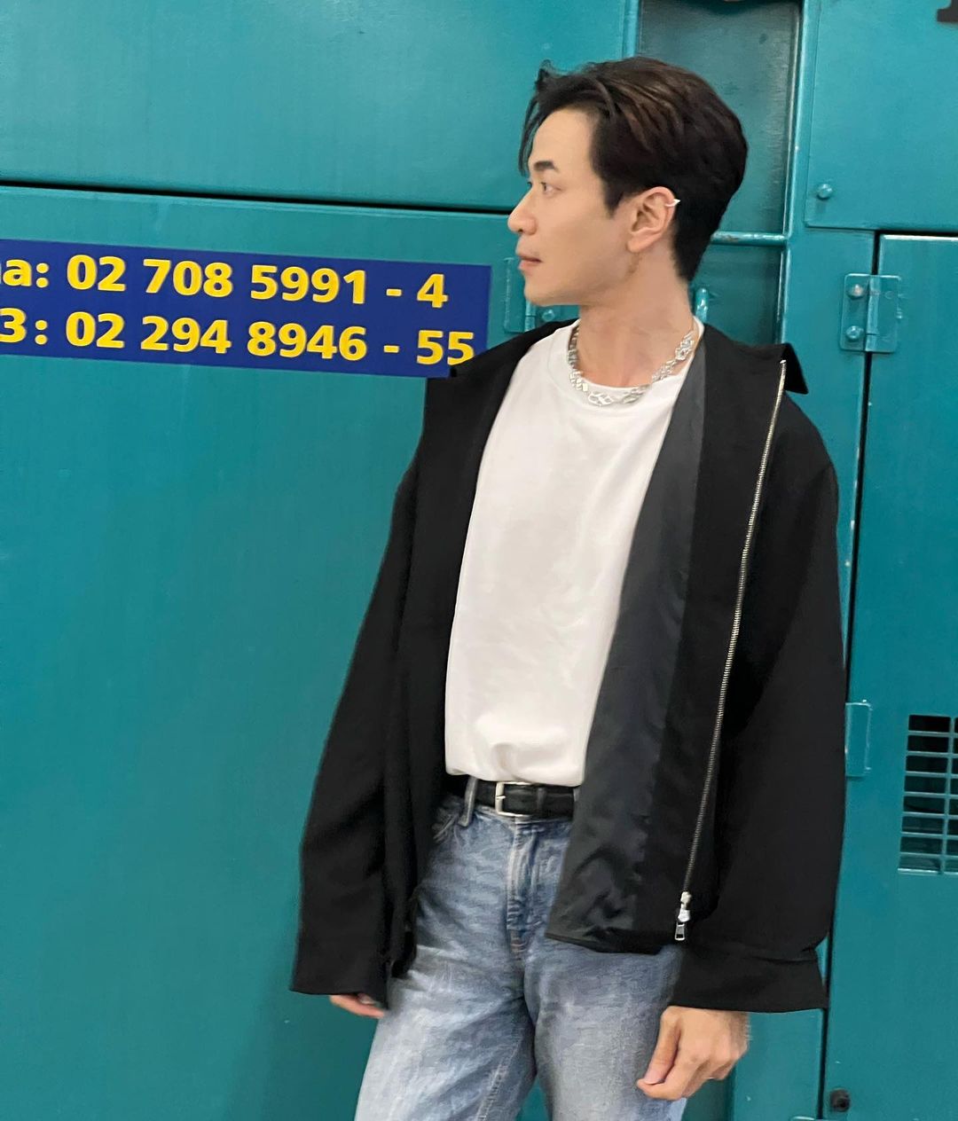 แสตมป์ - อภิวัชร์ เอื้อถาวรสุข