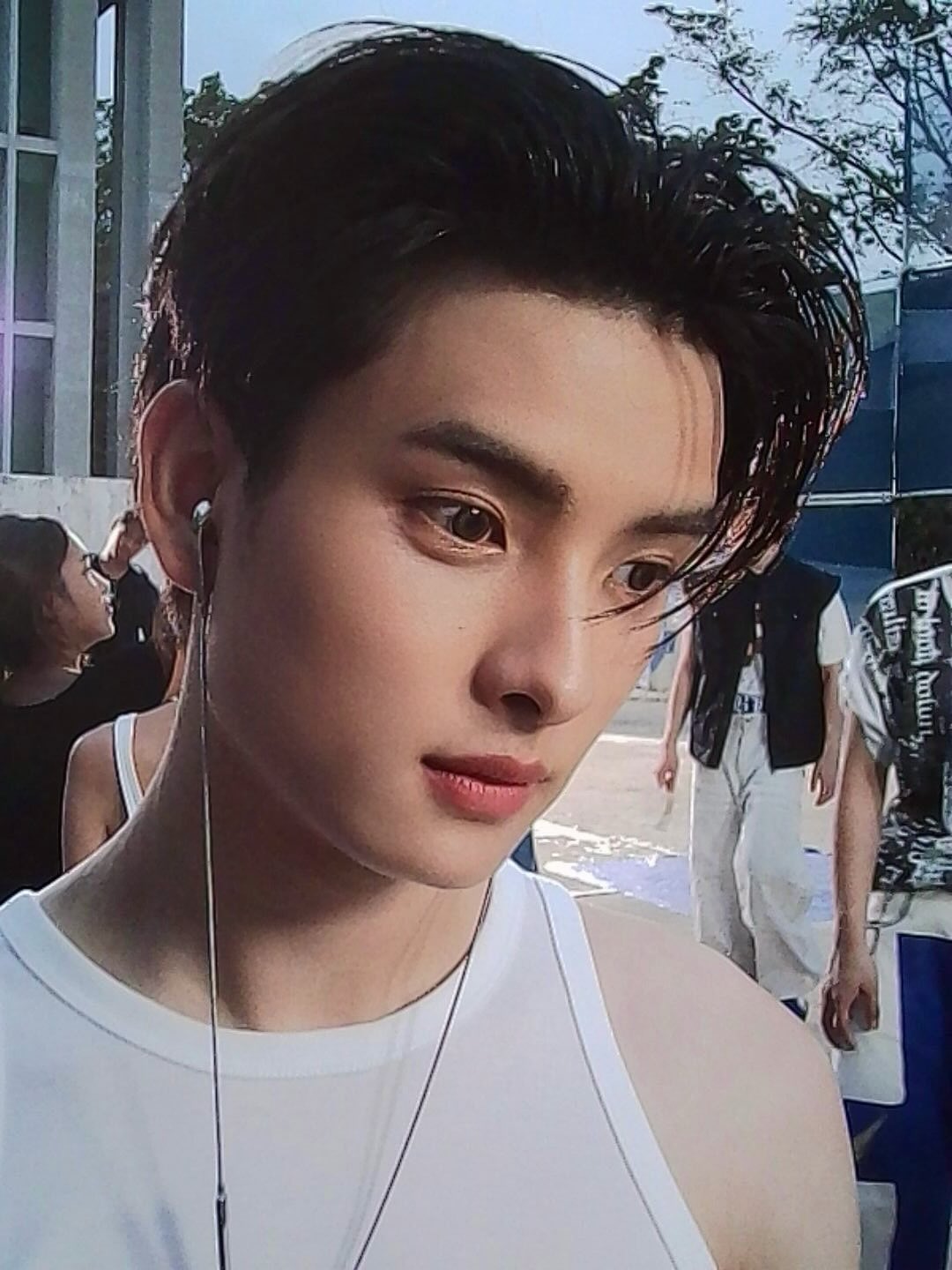 ขุนพล - ปองพล ปัญญามิตร