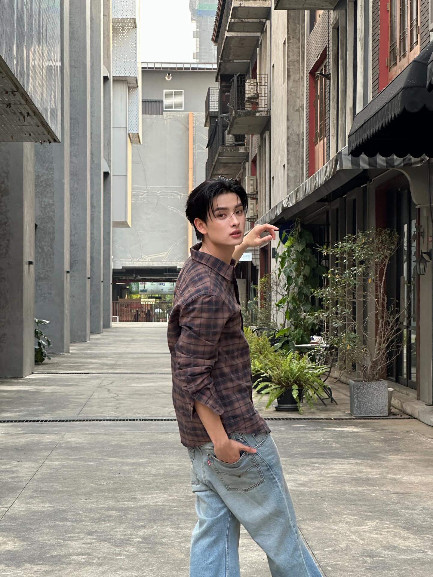 ขุนพล - ปองพล ปัญญามิตร