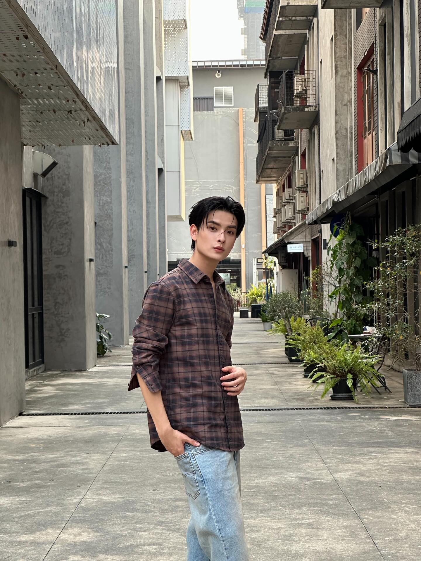 ขุนพล - ปองพล ปัญญามิตร