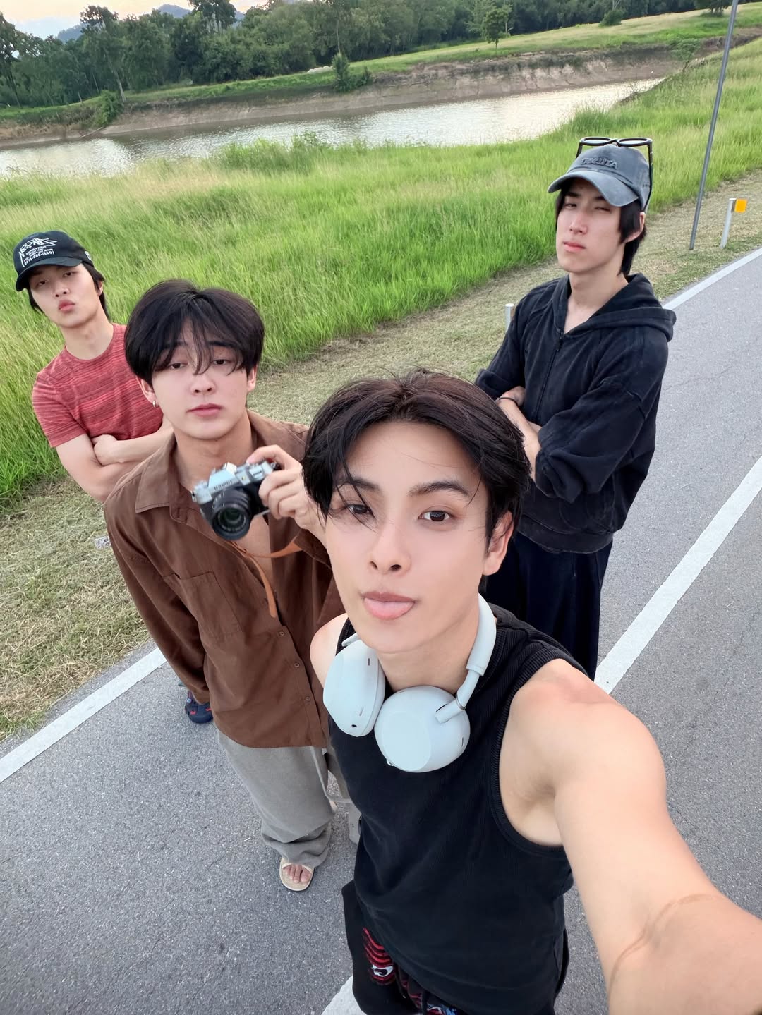 ขุนพล - ปองพล ปัญญามิตร