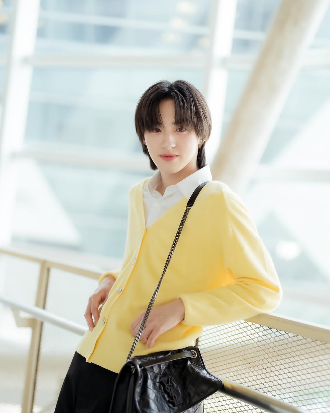 ก้อง - ก้องภพ จิโรจน์มนตรี