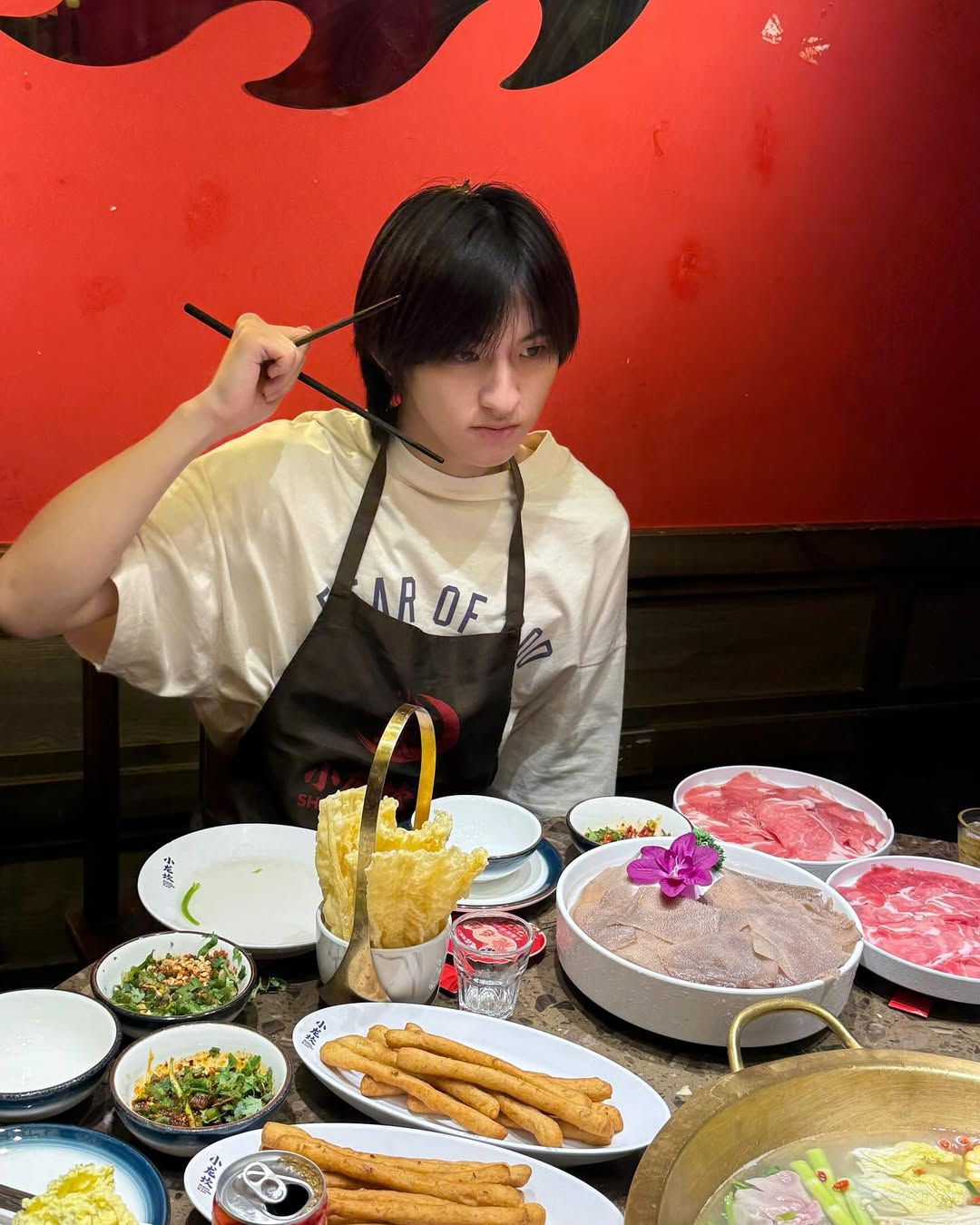 ก้อง - ก้องภพ จิโรจน์มนตรี