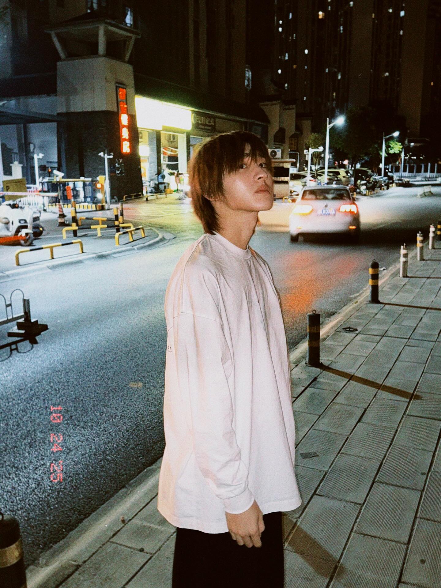 ก้อง - ก้องภพ จิโรจน์มนตรี