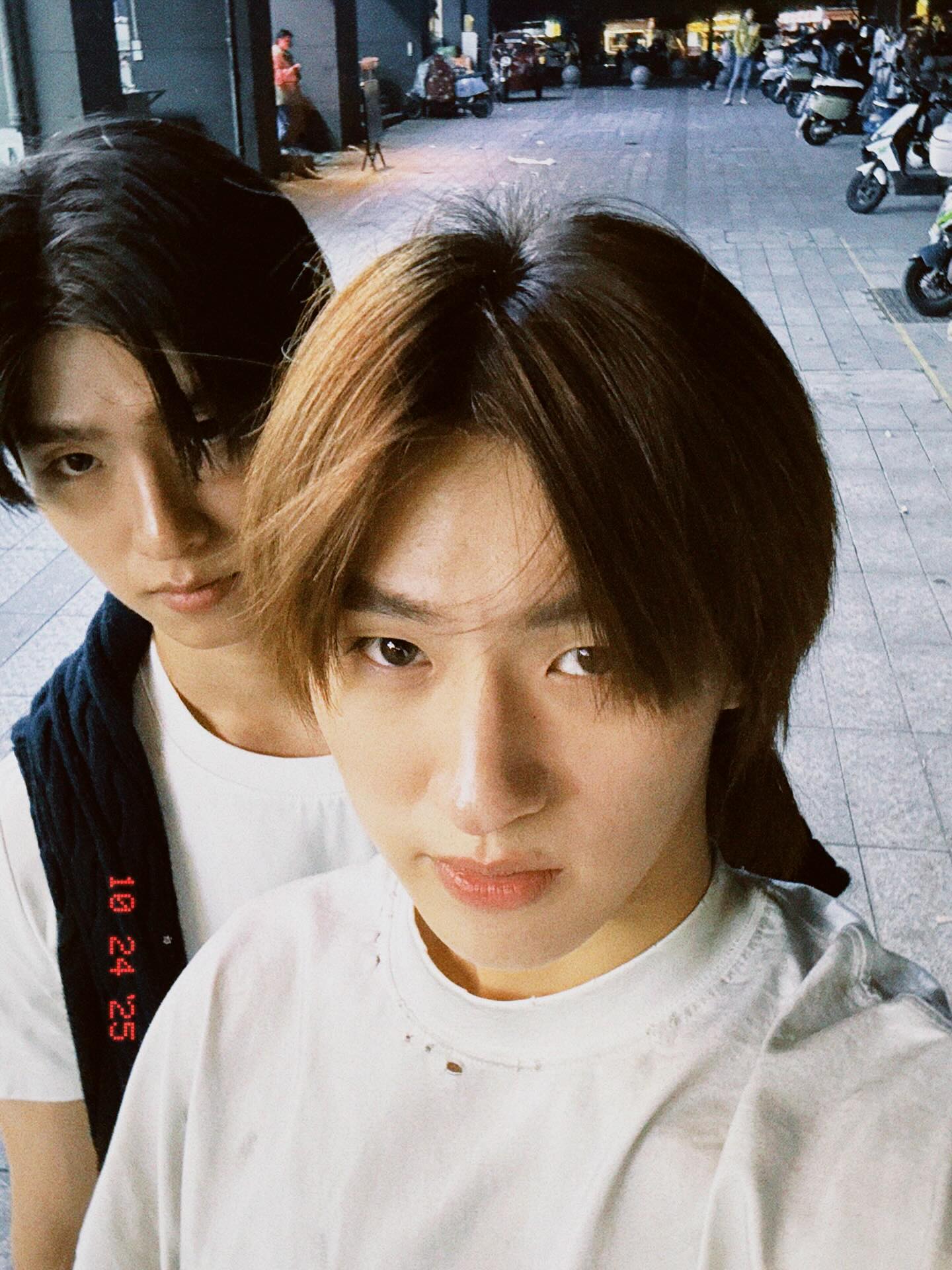 ก้อง - ก้องภพ จิโรจน์มนตรี