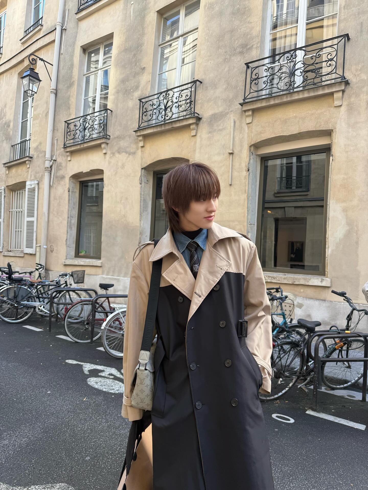 ก้อง - ก้องภพ จิโรจน์มนตรี