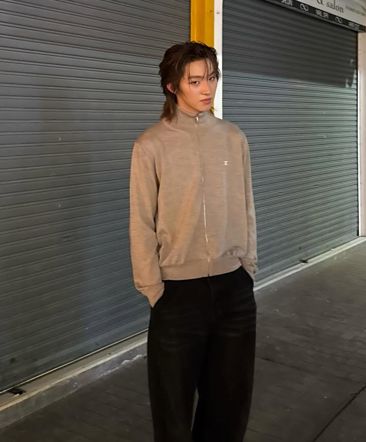 ก้อง - ก้องภพ จิโรจน์มนตรี