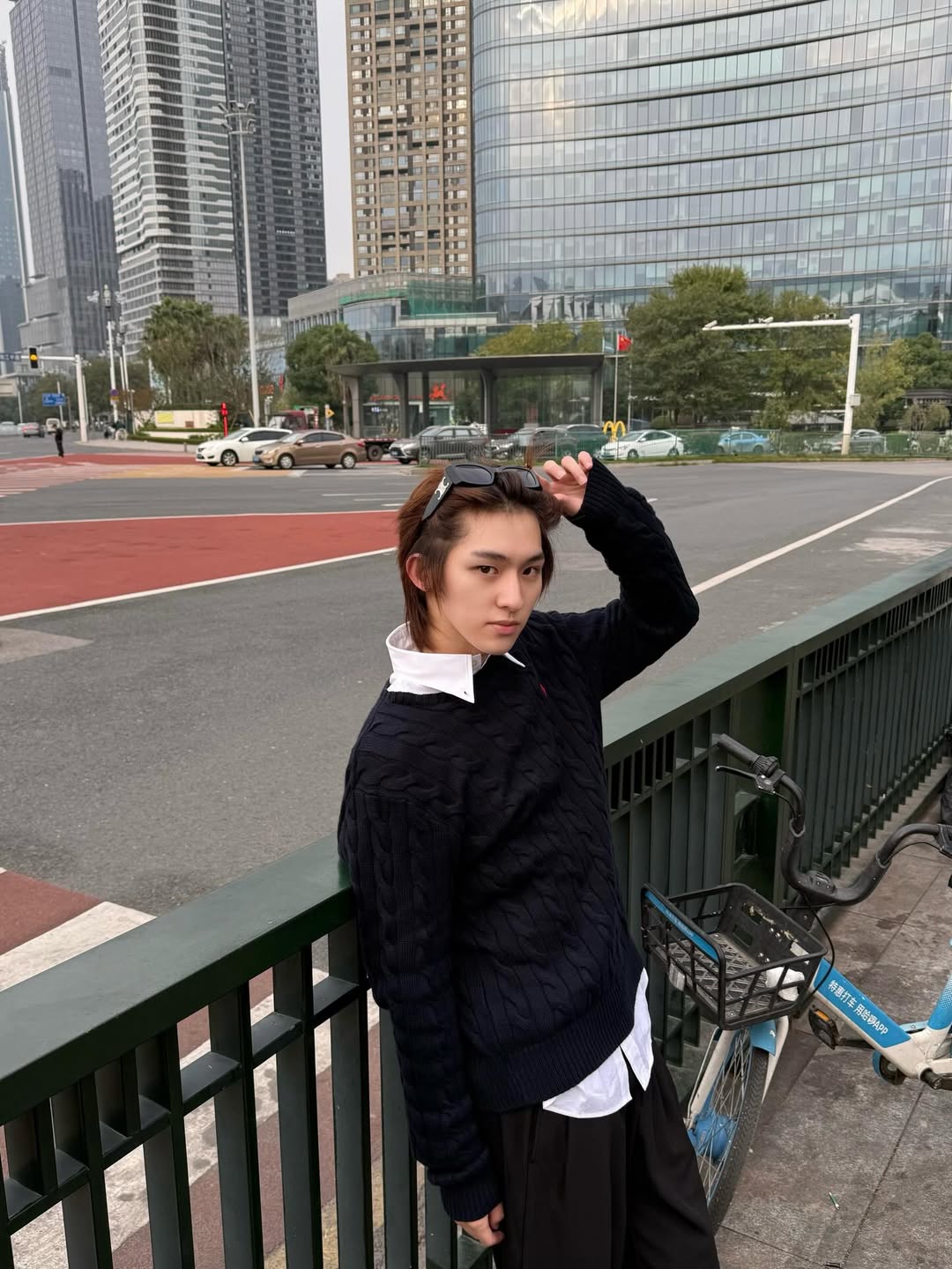 ก้อง - ก้องภพ จิโรจน์มนตรี