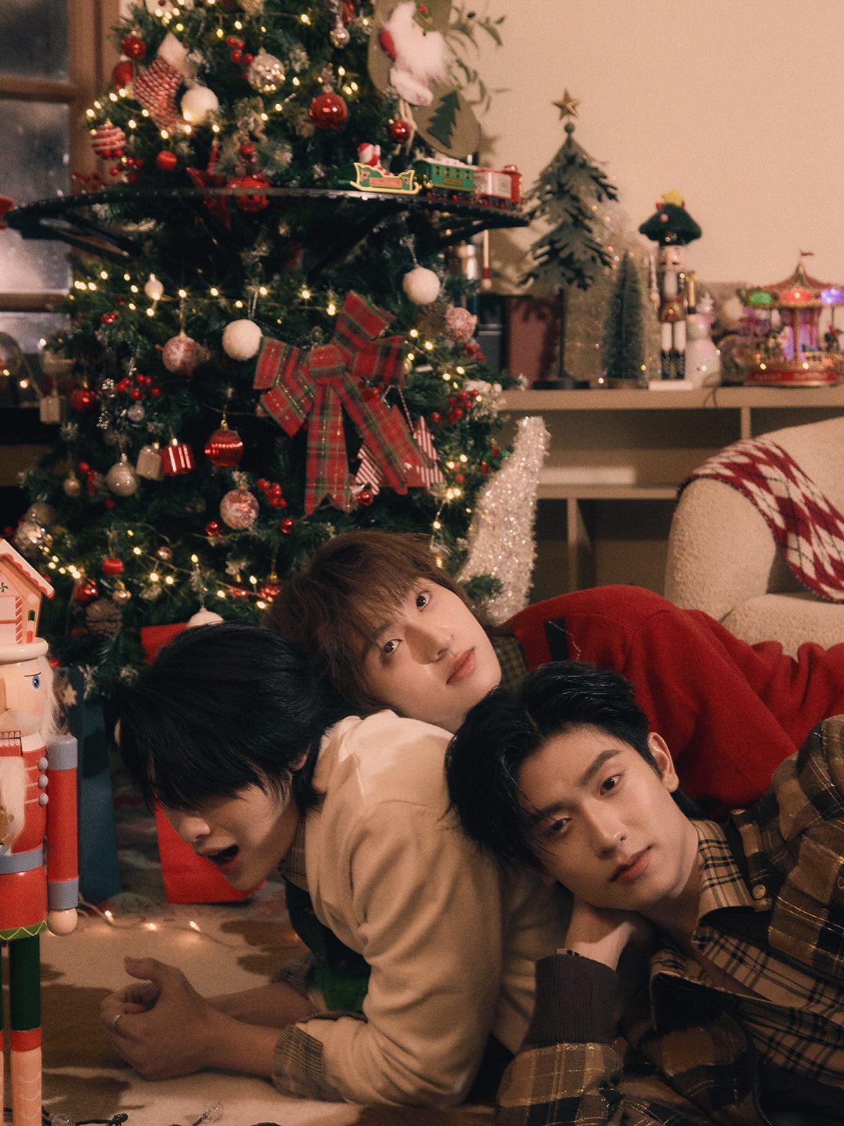 ก้อง - ก้องภพ จิโรจน์มนตรี