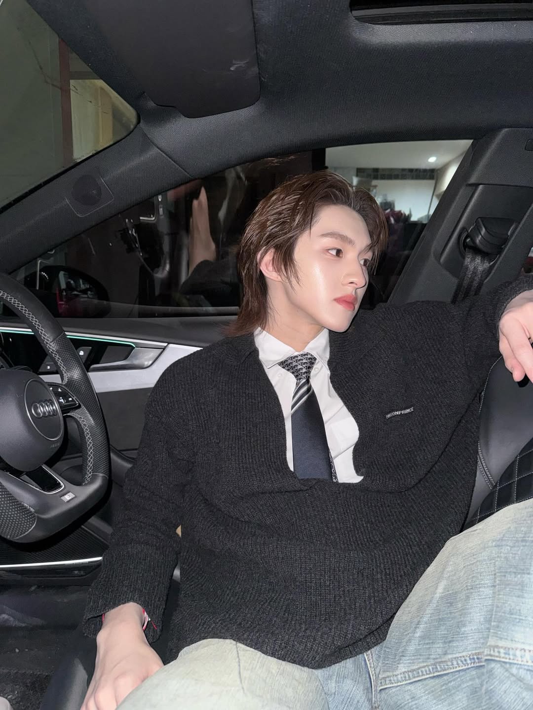 ก้อง - ก้องภพ จิโรจน์มนตรี