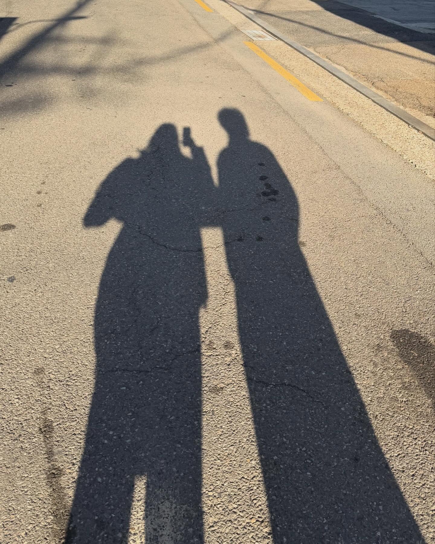 ก้อง - ก้องภพ จิโรจน์มนตรี