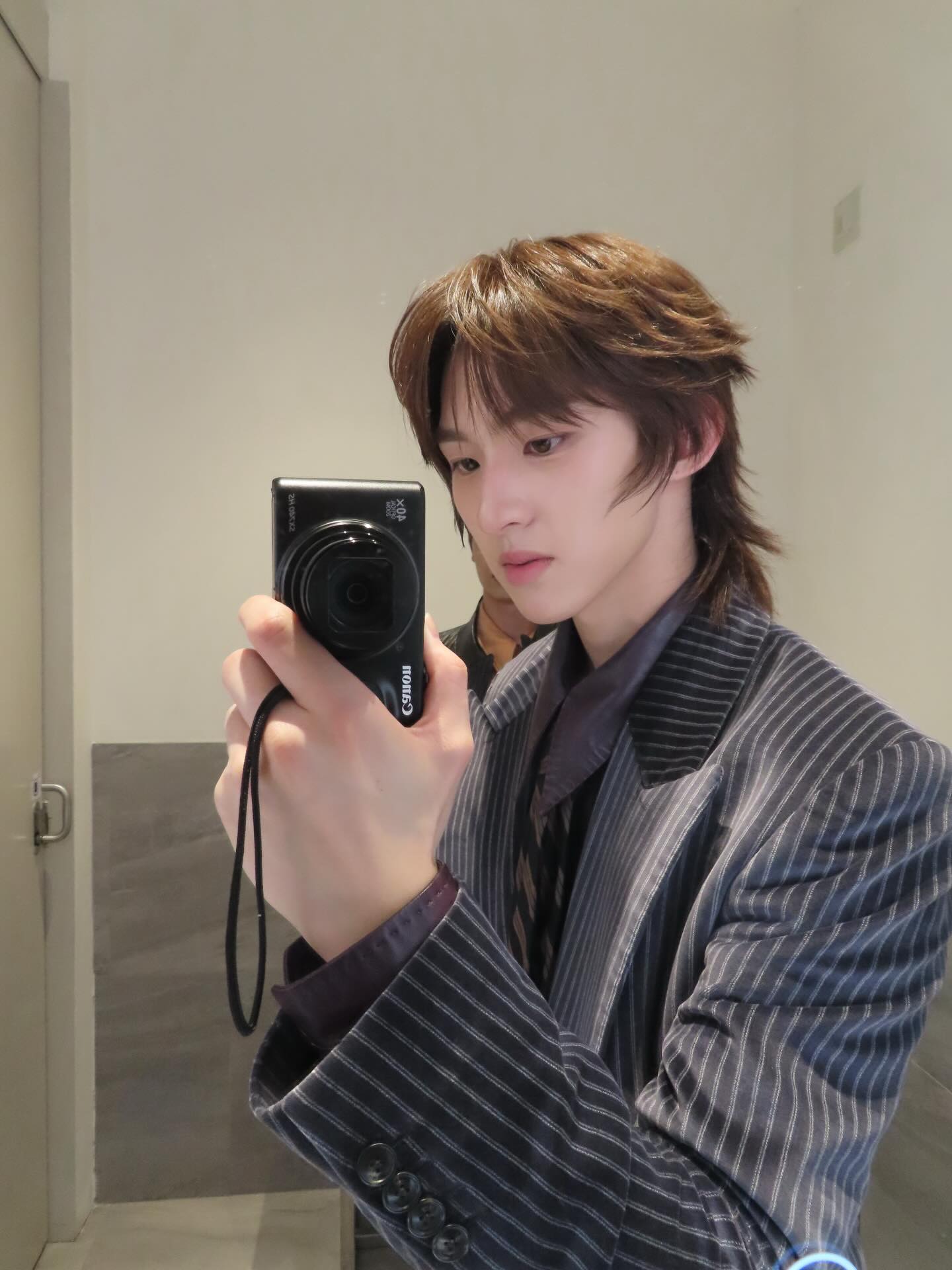 ก้อง - ก้องภพ จิโรจน์มนตรี