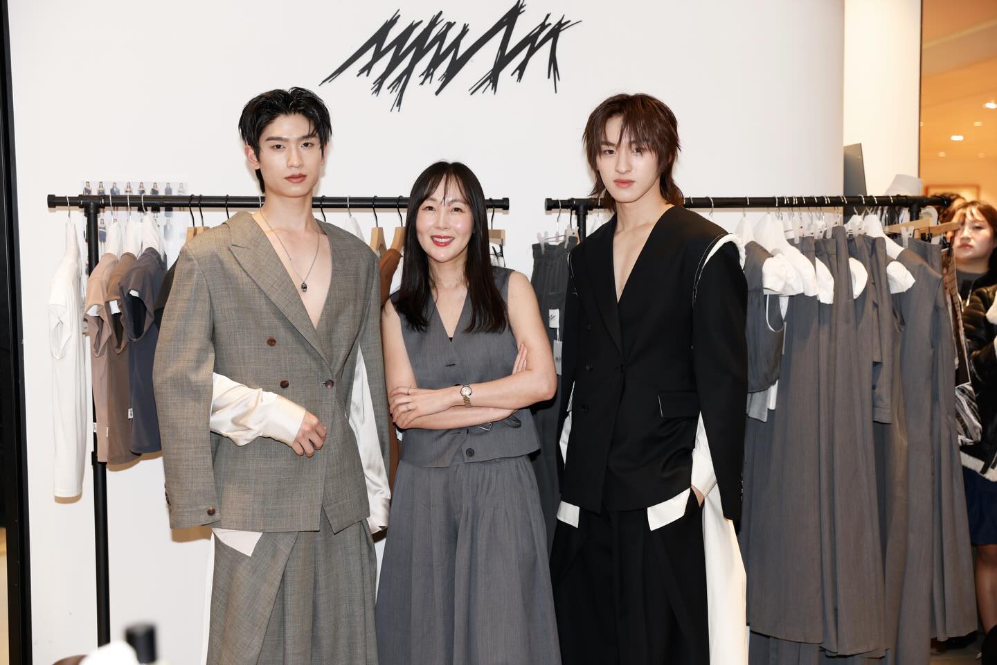 ก้อง - ก้องภพ จิโรจน์มนตรี