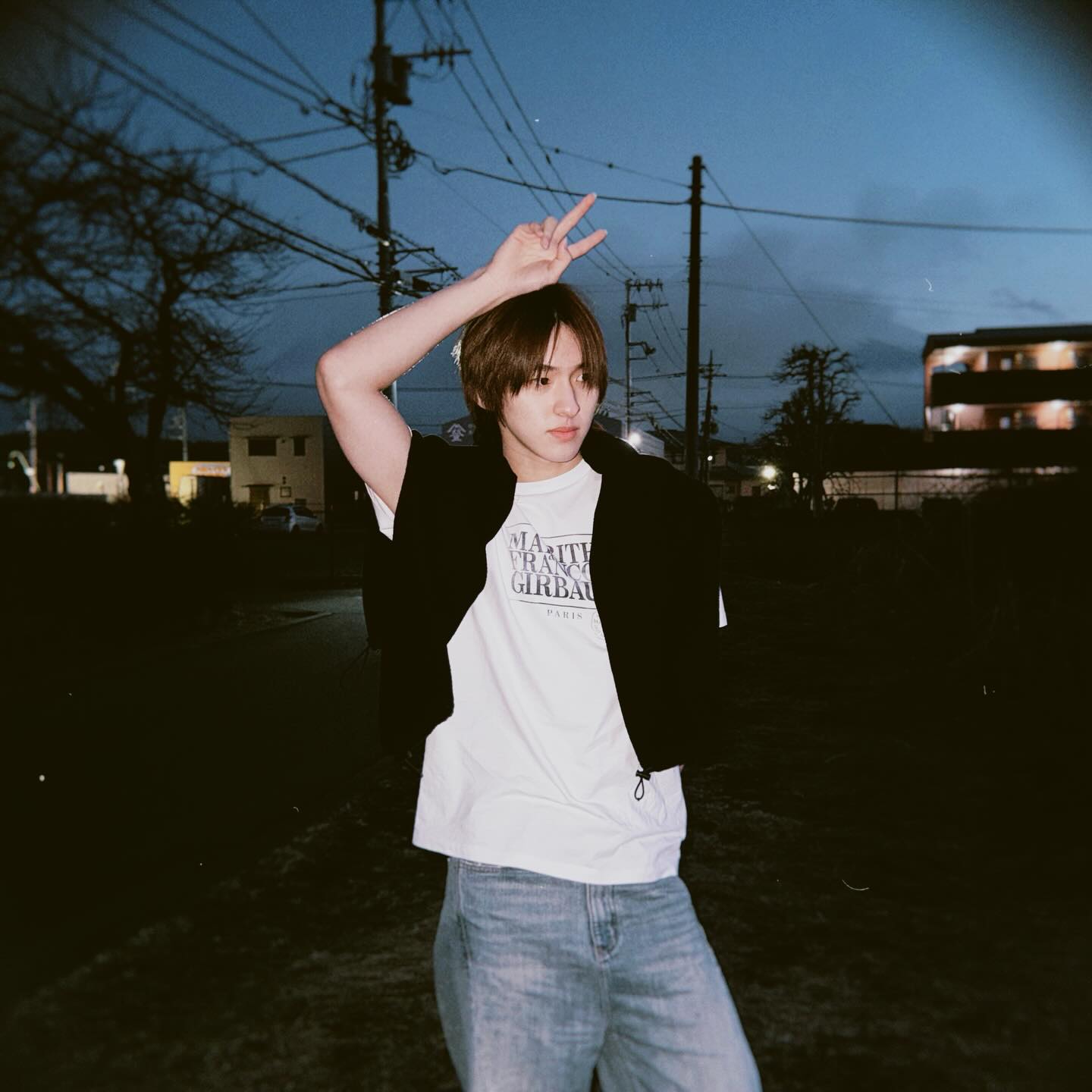 ก้อง - ก้องภพ จิโรจน์มนตรี