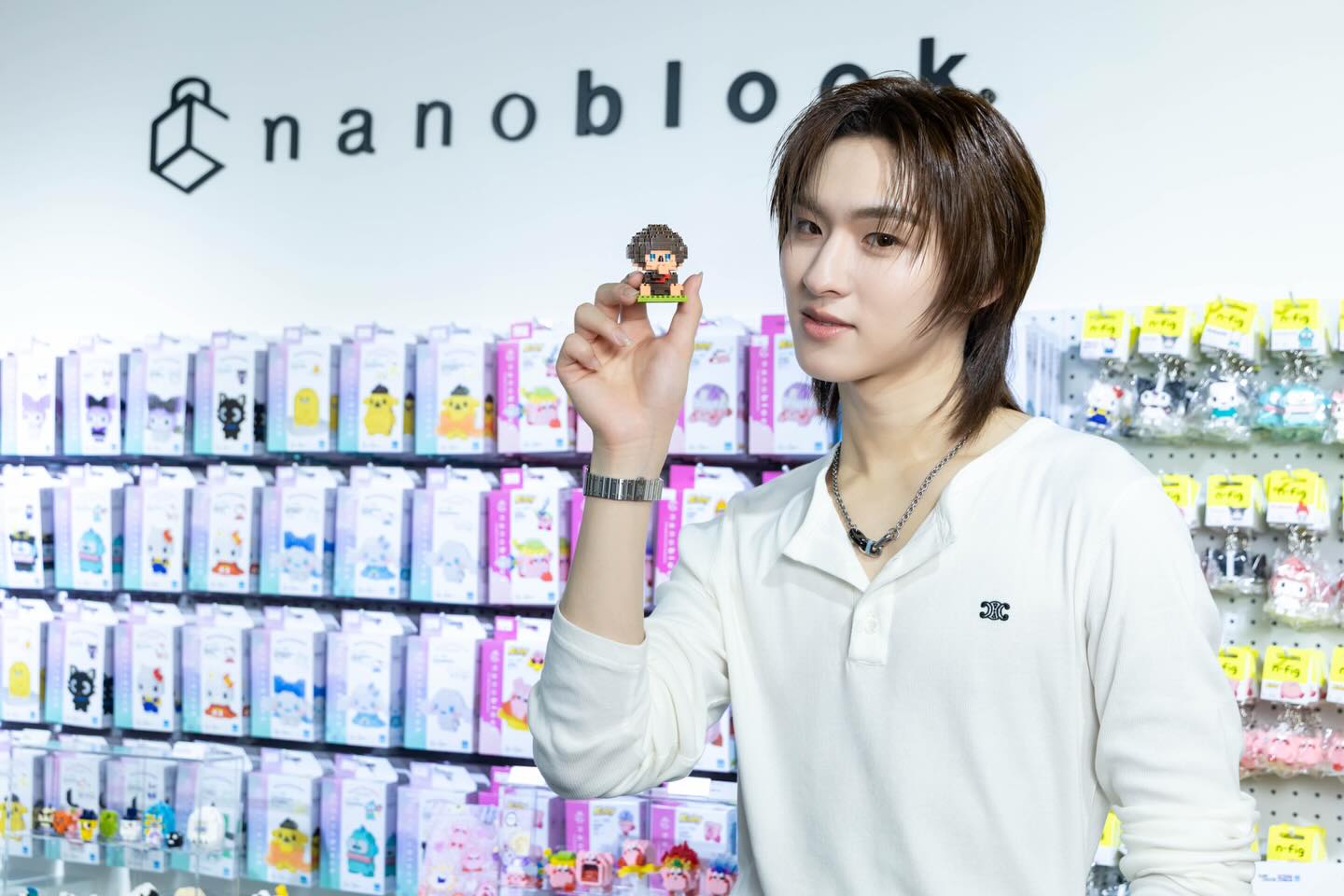 ก้อง - ก้องภพ จิโรจน์มนตรี