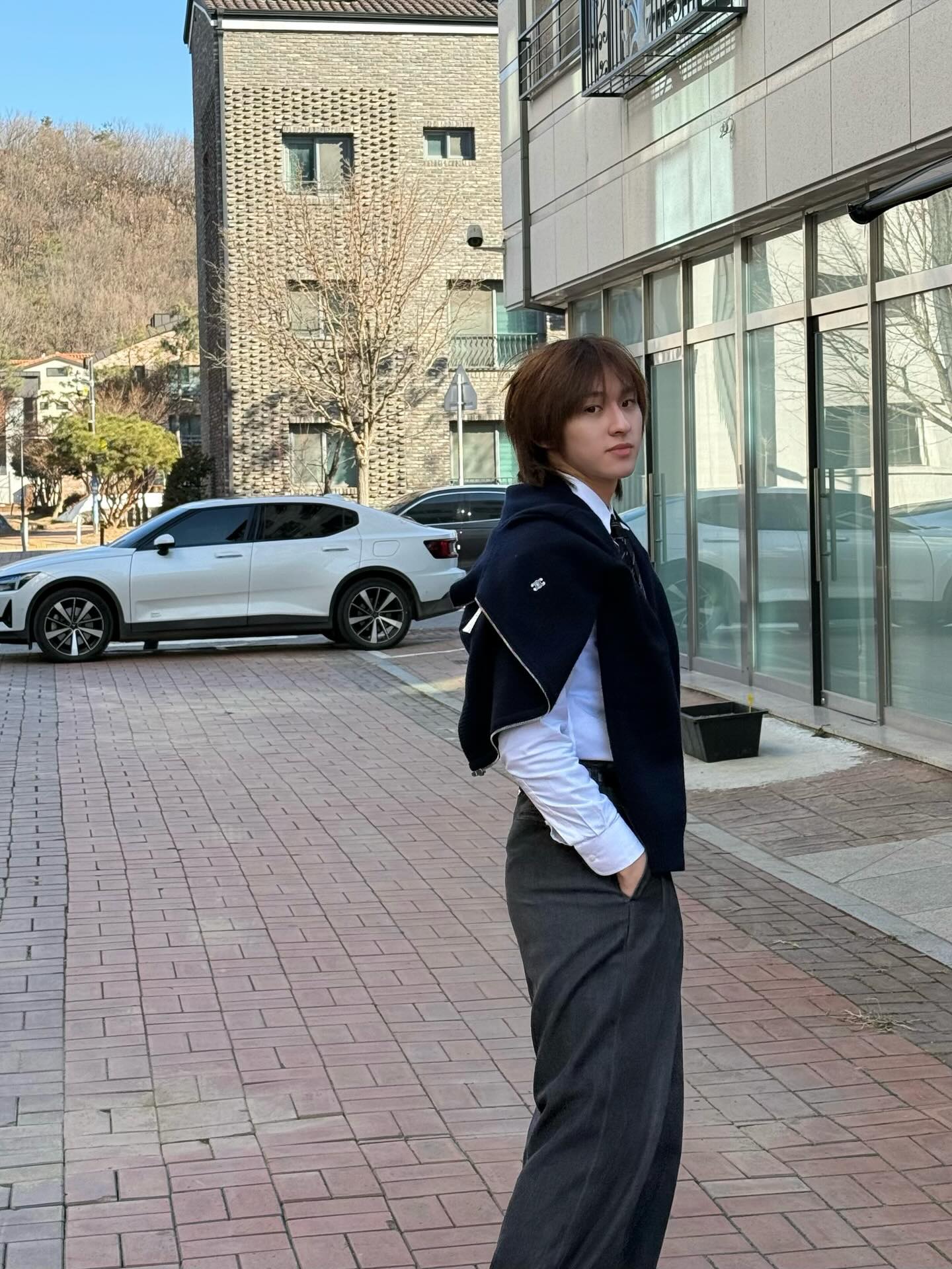 ก้อง - ก้องภพ จิโรจน์มนตรี